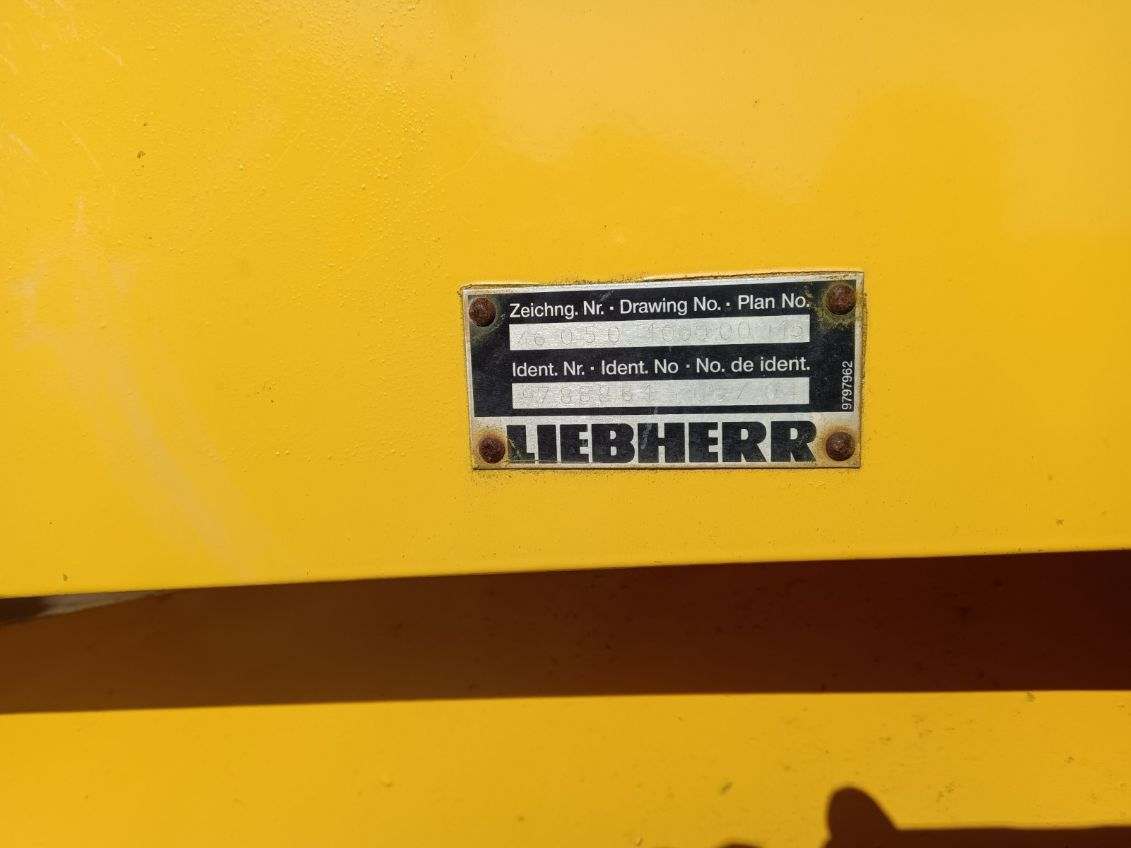 Used Liebherr LR622B Crawler Loader